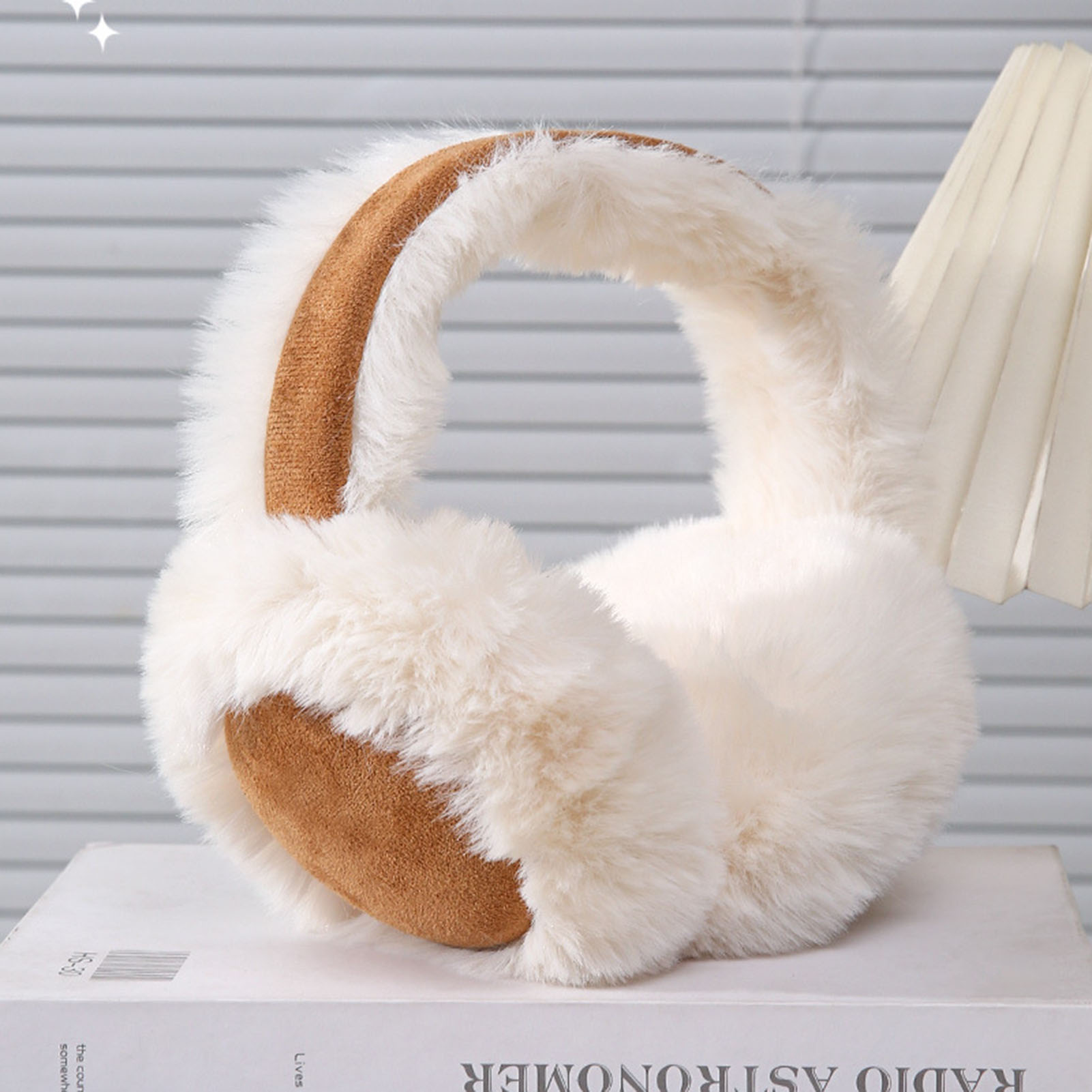 Earmuffs Foldable - ที่ปิดหูกันลม ขนนุ่ม อุ่นสบายสำหรับปั่นจักรยานในฤดูหนาว อุปกรณ์ปิดหูแบบพับได้ ขนเฟอร์เทียมนุ่ม ป้องกันความหนาวเย็น